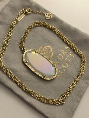 Kendra Scott Rae style in White Iridescent stone Gold Tone Necklace